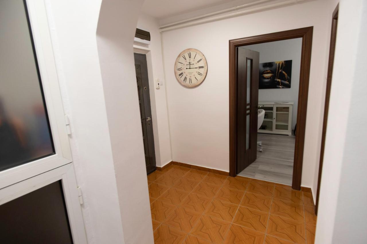 White Glamour Buzau Exterior photo